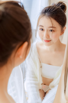 西川里音